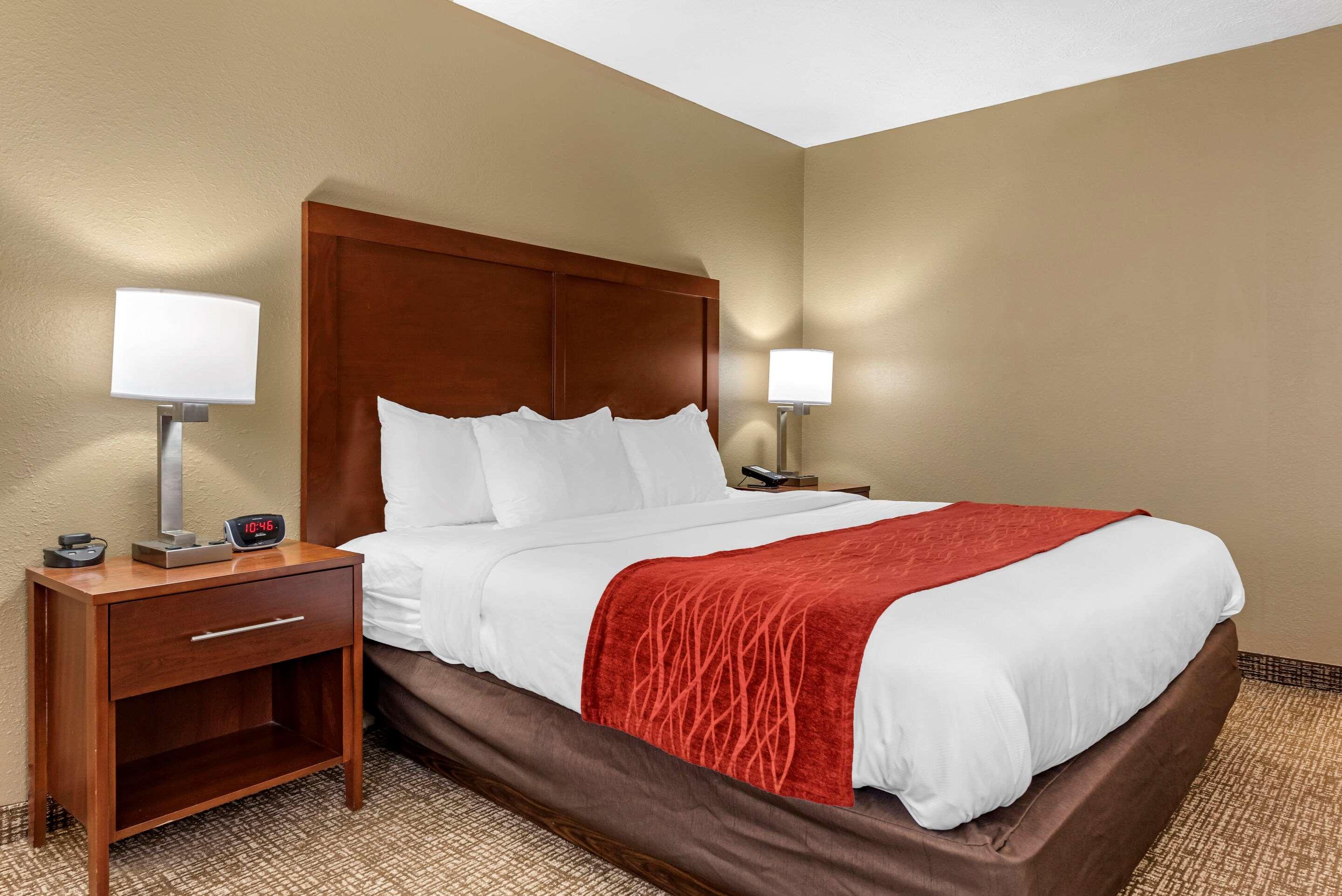Comfort Inn & Suites Cincinnati Eastgate Dış mekan fotoğraf