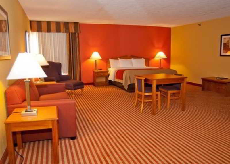 Comfort Inn & Suites Cincinnati Eastgate Dış mekan fotoğraf