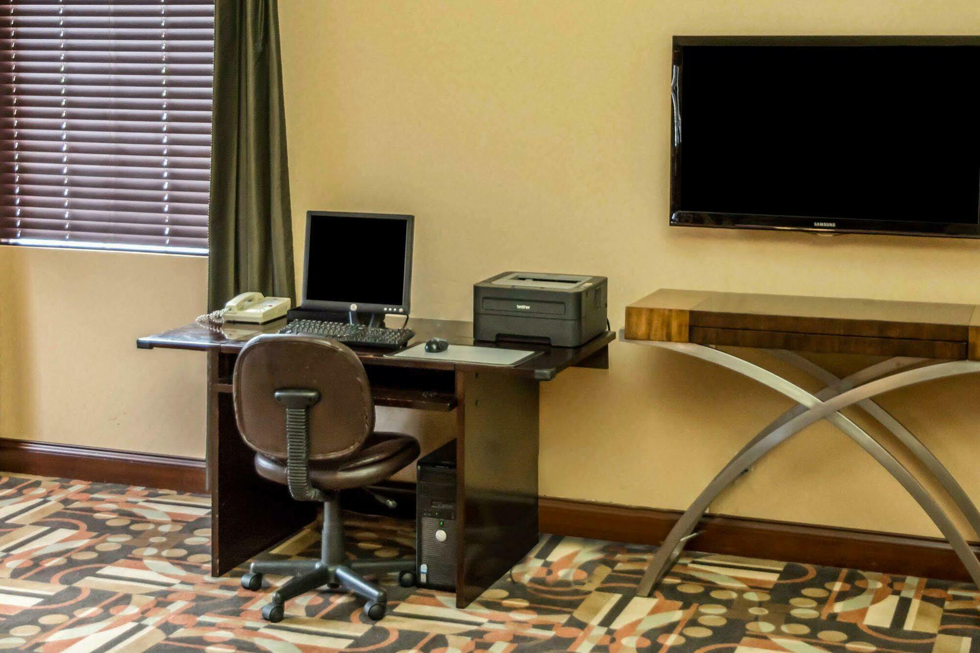 Comfort Inn & Suites Cincinnati Eastgate Dış mekan fotoğraf