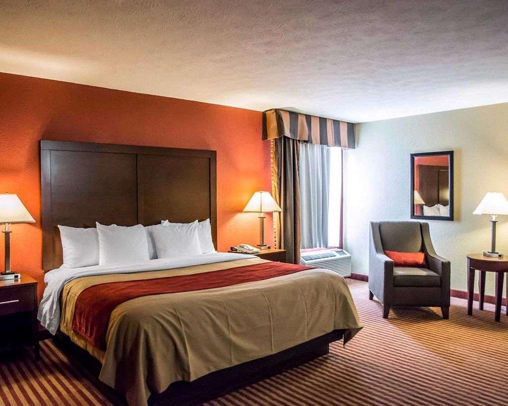 Comfort Inn & Suites Cincinnati Eastgate Oda fotoğraf